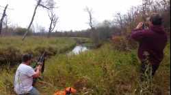 เกือบไปแล้วมั้ยละมรึง..เกือบขำไม่ออก ดีน่ะที่ต้นไม้ช่วยชีวิต